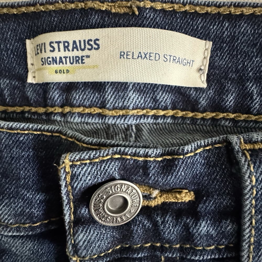 Levi's Men's 29X32 Signature Relaxed Fit Straight Leg Blue Denim 5-Pocket Jeans - Picture 3 of 11